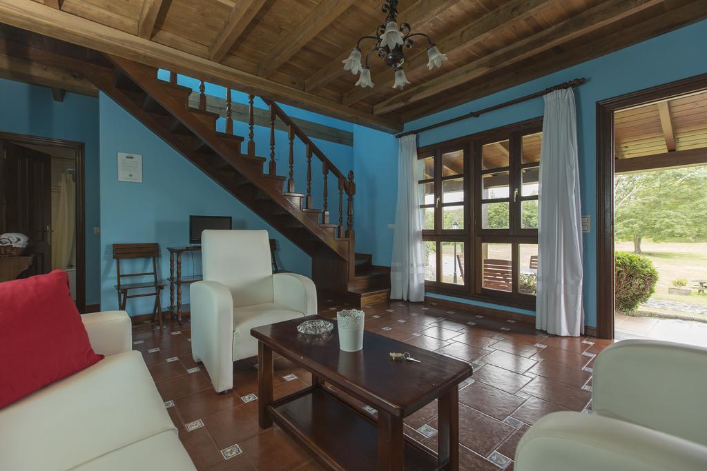 Casas Rurales Playa De Guadamia Llames de Pria Exterior photo